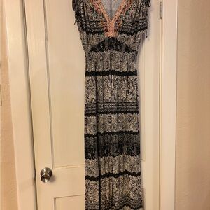 Miss Me Black and Cream Patterned Maxi Dress